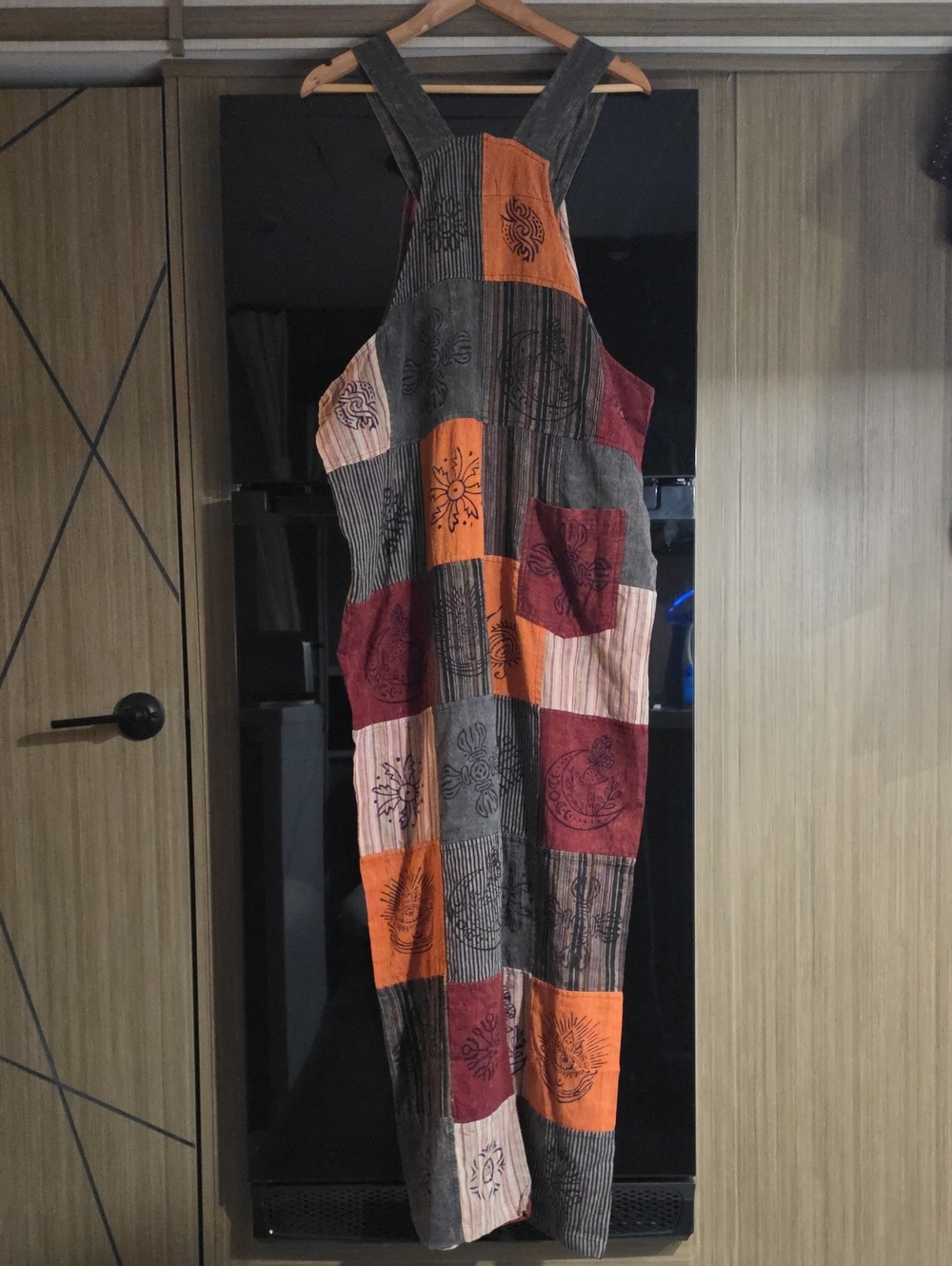 🍄NWT, BOHEMIAN PATCH OVERALLS BY " RISING INTERNATIONAL" 🍂 - Picture 12 of 17